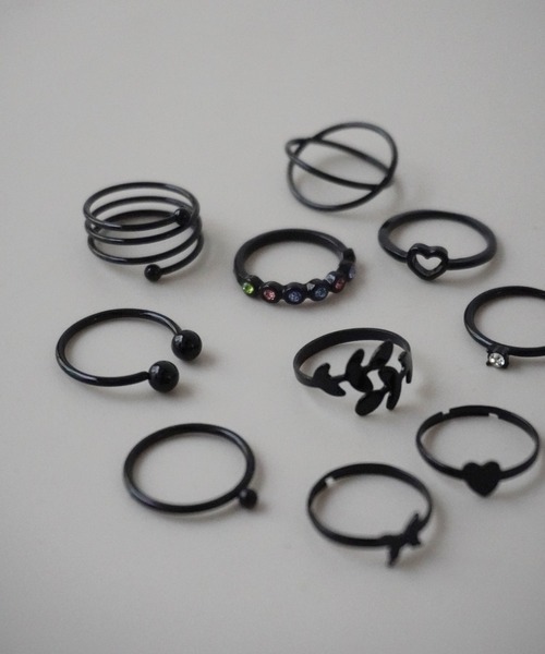 Port(ポート)の「【 Port / ポート 】 10点セット シンプル デザイン リング(リング・レディース・ゴールド/シルバー/ブラック/ゴールド系その他/シルバー系その他/ブラック系その他/シルバー系その他2/ゴールド系その他2・FREE)」の10枚目の写真