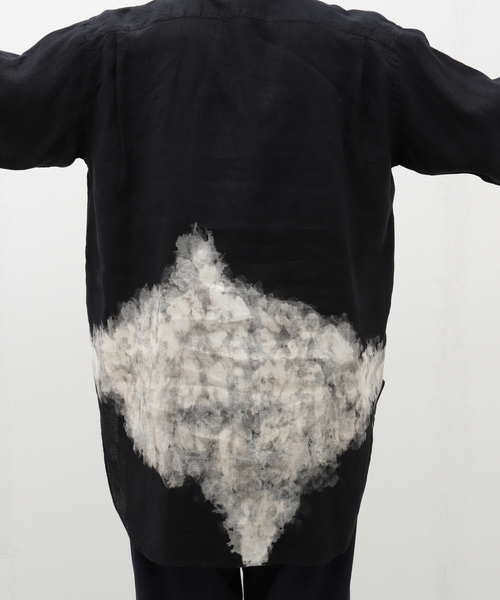 markaware（マーカウェア）の「MARKAWARE (マーカウェア) W COLLAR SHIRT LONG CLOUDY BL A24A-16SH12C（シャツ/ブラウス・メンズ・ブラック・2/3）」の9枚目の写真