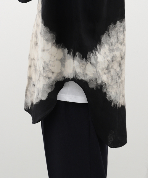 markaware（マーカウェア）の「MARKAWARE (マーカウェア) W COLLAR SHIRT LONG CLOUDY BL A24A-16SH12C（シャツ/ブラウス・メンズ・ブラック・2/3）」の10枚目の写真