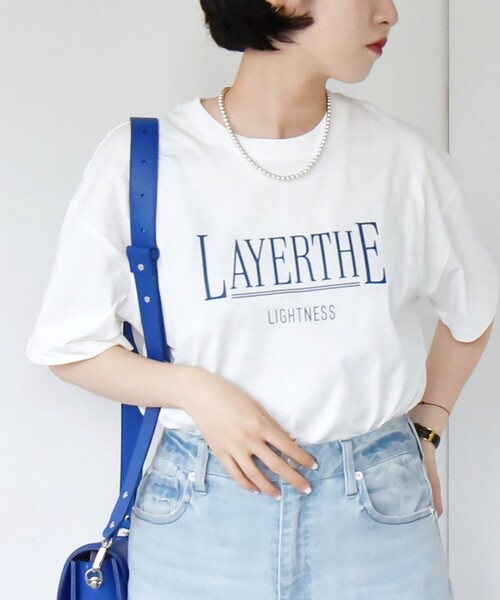 quaranciel(カランシエル)の「quaranciel:〈洗濯機可能〉クルーネック コットン ロゴ プリント TEE(Tシャツ/カットソー・レディース・ホワイト系1/ホワイト系3/ブラック/ホワイト系2・ONE SIZE)」の3枚目の写真