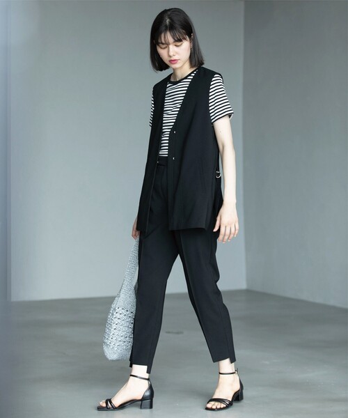 OPAQUE.CLIP（オペークドットクリップ）の「◆セットアップ対応 Vネックジレ ストレッチリネンライク【洗濯機洗い可/UVケア】（ベスト・レディース・ブラック/グレー・38/40/42）」の20枚目の写真