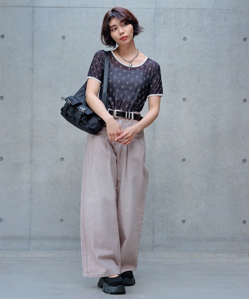 PAGEBOY(ページボーイ)の「モノグラムシアーT(Tシャツ/カットソー・レディース・オフホワイト/アイボリー/ブラック・FREE)」の16枚目の写真