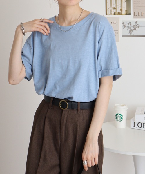 atONE(アットワン)の「オーバーサイズUネックTee(Tシャツ/カットソー・レディース・ネイビー/ブラック/ベージュ/カーキ/オフホワイト/ブルー系その他2/パープル系その他2/ピンク系その他3/ピンク系その他4/ブルー系その他/パープル系その他/モカ・L/M)」の1枚目の写真