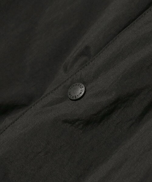 B:MING by BEAMS（ビーミングバイビームス）の「UNIVERSAL OVERALL × CITY DWELLERS / 別注 Sorona(R) Vネック インサレーションベスト（ベスト・メンズ・ブラック・LARGE/MEDIUM）」の6枚目の写真