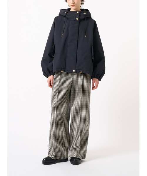 Mackintosh(マッキントッシュ)の「RAINTECSKYEPARKA THINDOWN SH EX(ダウンジャケット/コート・レディース・ブラック/ホワイト・4/6)」の8枚目の写真