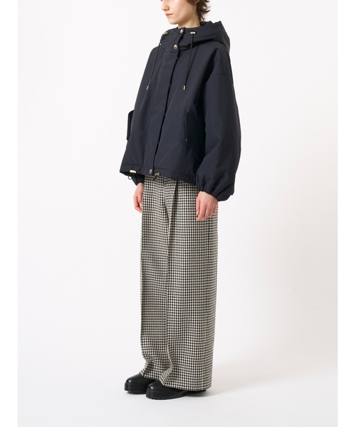 Mackintosh(マッキントッシュ)の「RAINTECSKYEPARKA THINDOWN SH EX(ダウンジャケット/コート・レディース・ブラック/ホワイト・4/6)」の9枚目の写真