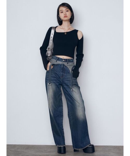 EMODA(エモダ)の「スキンラインニット(ニット/セーター・レディース・ブルー/グレー/ブラック/アイボリー・FREE)」の12枚目の写真