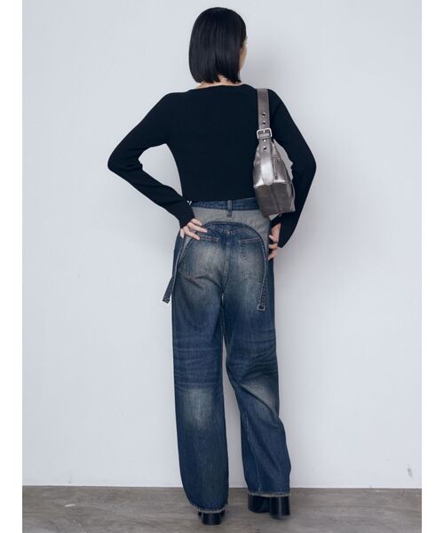 EMODA(エモダ)の「スキンラインニット(ニット/セーター・レディース・ブルー/グレー/ブラック/アイボリー・FREE)」の15枚目の写真