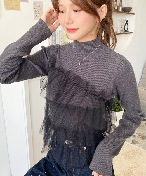 moment+（モーメントプラス）の「フリルチュールドッキングハイネック