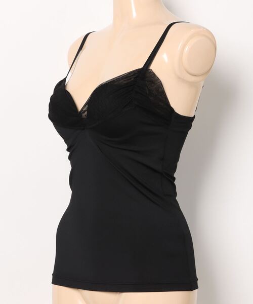 YU'NOW（ユナウ）の「【L字ワイヤーで谷間メイク/安定感◎】まる胸メイクのちゅるんブラキャミ【見えても◎ストラップ】【かわいいチュールデザイン】（インナーウェア/肌着・レディース・アイボリー/ブラック・S/M/L/LL）」の16枚目の写真