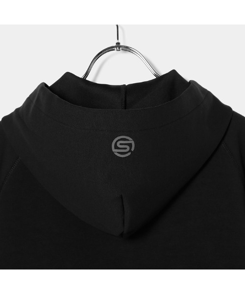 SKINS(スキンズ)の「【SKINS/GOLF】アクティブウェア テックダンボールニットブルゾン(ブルゾン・メンズ・グレー/カーキ/ブラック・52/50/48/46)」の6枚目の写真