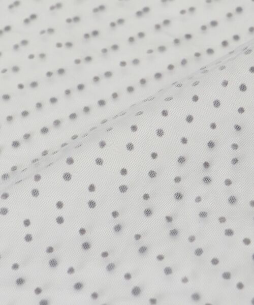 MAJESTIC LEGON（マジェスティックレゴン）の「ニュアンスシアータートルトップス（Tシャツ/カットソー・レディース・グレー/オフホワイト/ブラック/アイボリー・MEDIUM）」の6枚目の写真