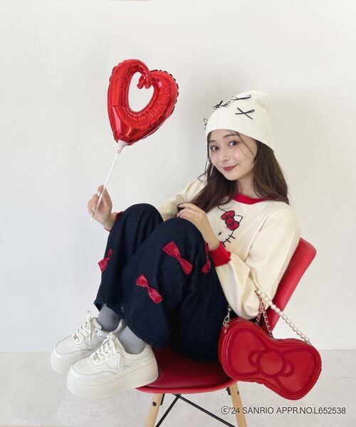 MAJESTIC LEGON(マジェスティックレゴン)の「ハローキティ リボンチェーンバッグ(ショルダーバッグ・レディース・レッド・FREE)」の18枚目の写真