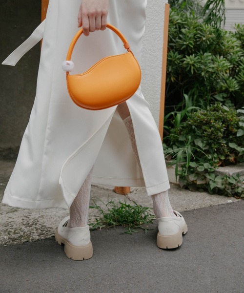 Solace（ソレイス）の「メタリックポイントボリュームソールローファー（ローファー・レディース・ホワイト/ブラック・SMALL/MEDIUM/LARGE）」の18枚目の写真