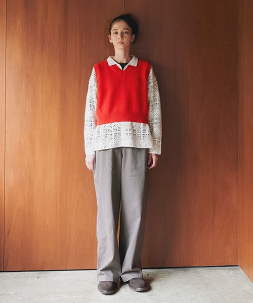 studio CLIP（スタディオクリップ）の「《days》5ゲージVネックベスト（ベスト・レディース・オフホワイト/グレー/ブラック/レッド・FREE）」の21枚目の写真