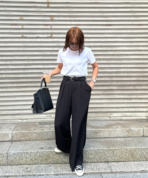 ISOOK（アイスー）の「ベルト付きタックワイドスラックス(chiica select) / タックパンツ ワイドパンツ サイズ展開（スラックス・レディース・ブラック/ベージュ・S/M）」の10枚目の写真