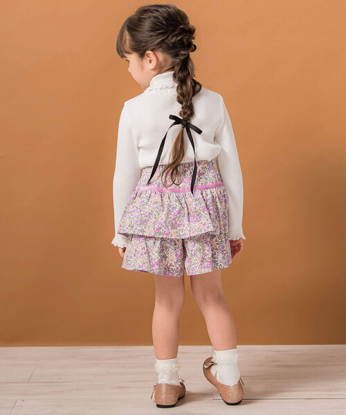 Tartine et Chocolat（タルティーヌエショコラ）の「【日本製】リボン付きソフトコットンハイネックセーター(80~140cm)（ニット/セーター・キッズ・ネイビー/オフホワイト/グレー/ピンク・110cm/140cm/100cm/120cm/130cm/90cm/80ｃｍ）」の6枚目の写真