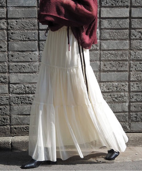 tiptop（ティップトップ）の「ライン入りチュールティアードスカート（スカート・レディース・アイボリー/ブラック・FREE）」の3枚目の写真
