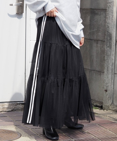 tiptop（ティップトップ）の「ライン入りチュールティアードスカート（スカート・レディース・アイボリー/ブラック・FREE）」の13枚目の写真