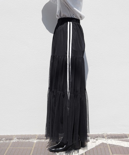 tiptop（ティップトップ）の「ライン入りチュールティアードスカート（スカート・レディース・アイボリー/ブラック・FREE）」の17枚目の写真