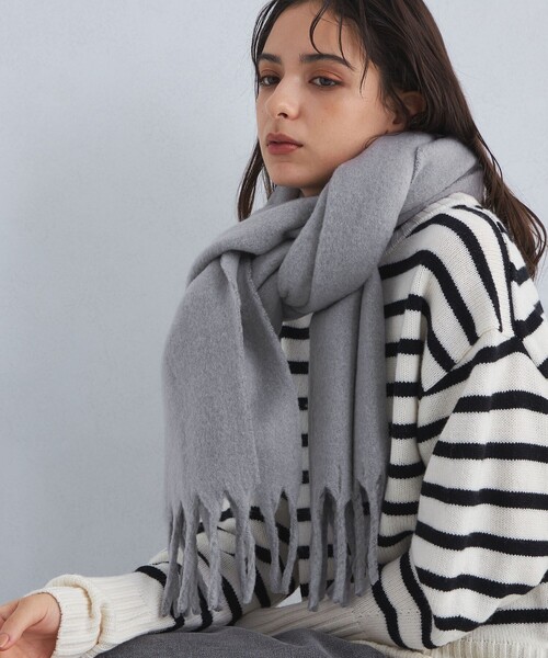 green label relaxing（グリーンレーベルリラクシング）の「バルキーマフラー（マフラー・レディース・ライトグレー/グレー/オフホワイト/パープル/ロイヤルブルー/ピンク・FREE）」の9枚目の写真