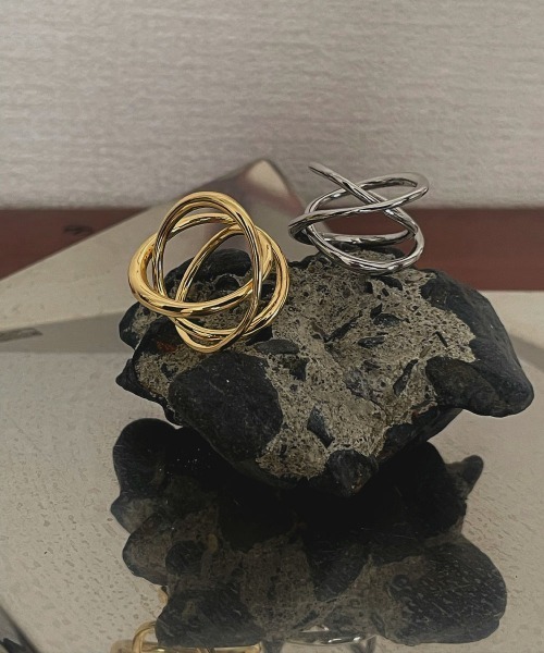 marjour（マージュール）の「FLOAT RING（リング・レディース・シルバー/ゴールド・12号）」の3枚目の写真