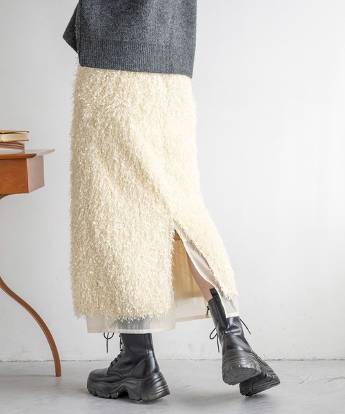 LOWRYS FARM（ローリーズファーム）の「フェザーレイヤードスカート　247902（スカート・レディース・アイボリー/グレー/ブラック・FREE）」の16枚目の写真