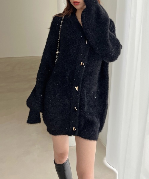 ROYAL PARTY（ロイヤルパーティー）の「ハートボタンスパンコールシャギーニットミドルカーディガン（カーディガン/ボレロ・レディース・ピンク/オフホワイト/ブラック・FREE）」の2枚目の写真