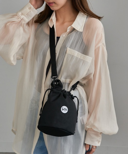 【PUMA】PUMA SLOUCHY ナイロンショルダーバッグ PUMA】PUMA SLOUCHY ナイロンショルダーバッグ Slouchy Women's
