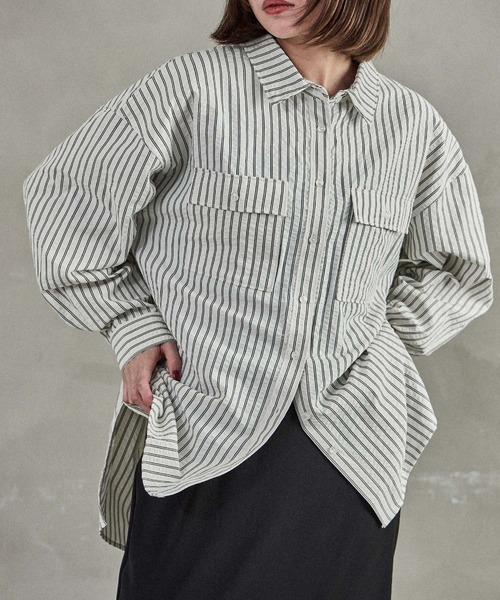 Fashion Letter(ファッションレター)の「オーバーサイズ ストライプポケットシャツ(シャツ/ブラウス・レディース・チャコール/アイボリー/ブルー・M)」の12枚目の写真