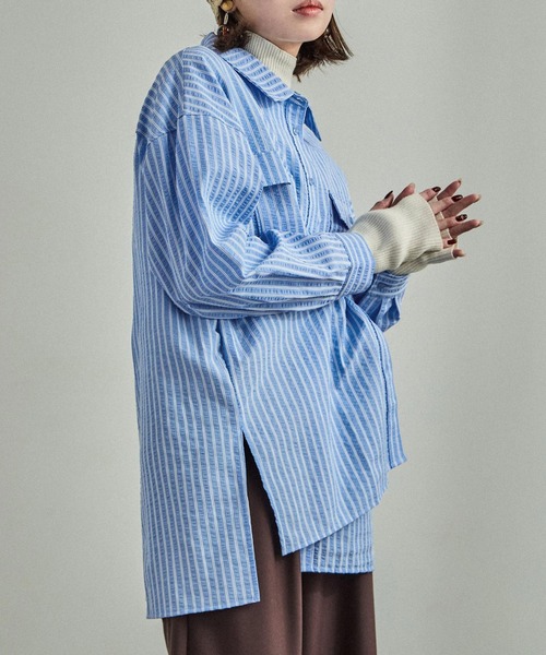 Fashion Letter(ファッションレター)の「オーバーサイズ ストライプポケットシャツ(シャツ/ブラウス・レディース・チャコール/アイボリー/ブルー・M)」の21枚目の写真