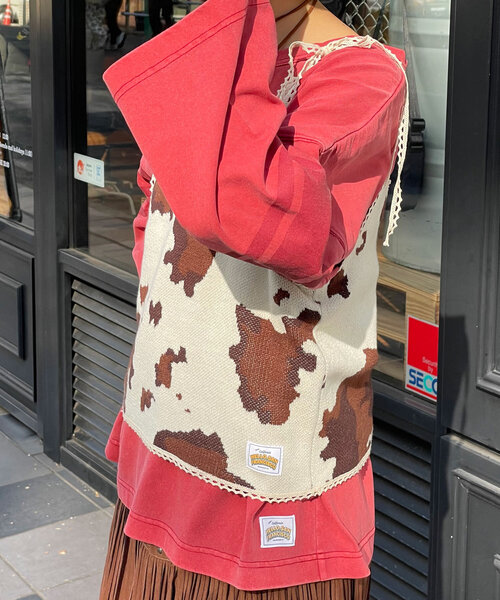 HELLO.SANFRANCISCO(ハローサンフランシスコ)の「【HELLO.SANFRANCISCO/ハローサンフランシスコ】COW柄キャミ(キャミソール・レディース・アイボリー・ONE SIZE)」の15枚目の写真
