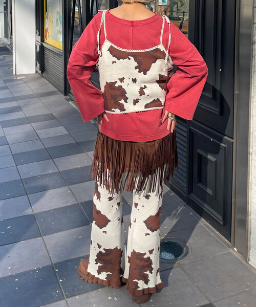 HELLO.SANFRANCISCO(ハローサンフランシスコ)の「【HELLO.SANFRANCISCO/ハローサンフランシスコ】COW柄キャミ(キャミソール・レディース・アイボリー・ONE SIZE)」の4枚目の写真