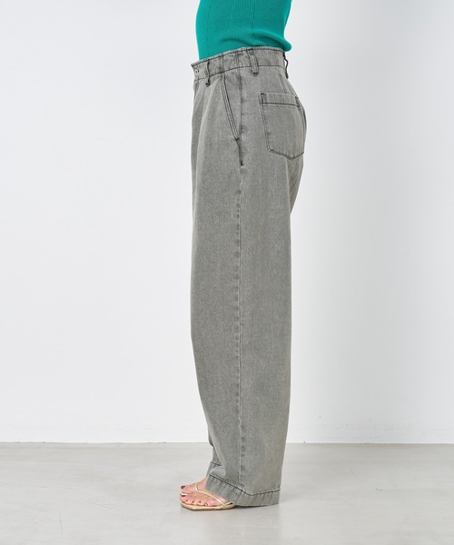 MICA&DEAL（マイカ＆ディール）の「ハイウエストデニムパンツ〈2サイズ展開〉（デニムパンツ・レディース・ライトブルー/ブラック・36/38）」の12枚目の写真