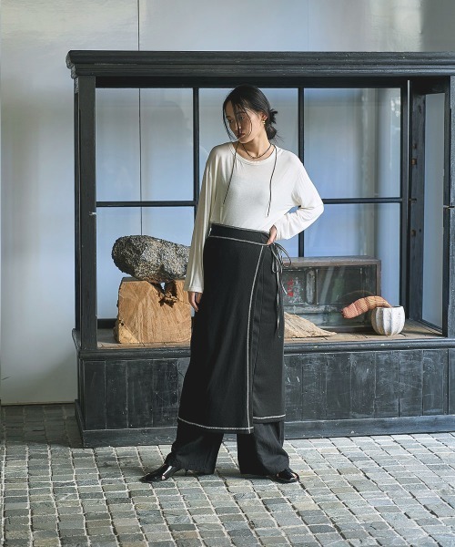 marjour(マージュール)の「STRETCH LIB WRAP SKIRT(スカート・レディース・チャコールグレー/ブラック・M)」の19枚目の写真