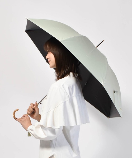 Waterfront（ウォーターフロント）の「サンシェイドロング竹手元 55cm　日傘　雨傘　兼用（長傘・レディース・ホワイト/ブラック/ブルー/グリーン/ダークネイビー・FREE）」の3枚目の写真