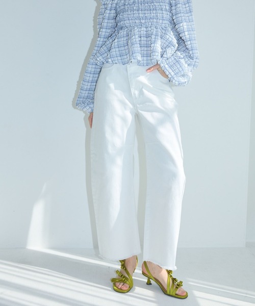 Lil Ambition（リルアンビション）の「フリンジカーヴィーワイドデニム（デニムパンツ・レディース・インディゴブルー/ブラック/ホワイト/ライトブルー・M/S）」の19枚目の写真