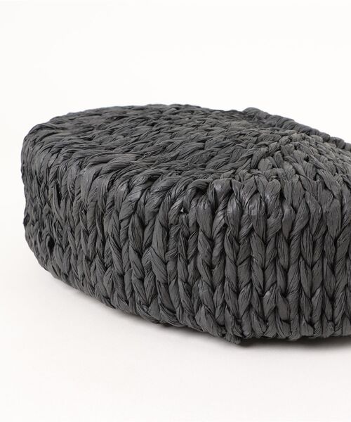 florist（フローリスト）の「【軽い◎】セミサークル編みカゴバッグ/ハンドバッグ（かごバッグ・レディース・オフホワイト/ホワイト×ブルー/ホワイト×ブラック/ブラック/ライトブラウン・FREE）」の13枚目の写真