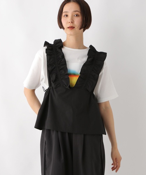 LEPSIM(レプシィム)の「ドロストフリルノースリーブブラウス 290551(シャツ/ブラウス・レディース・ベージュ/ブラック/ライトグレー・FREE)」の1枚目の写真