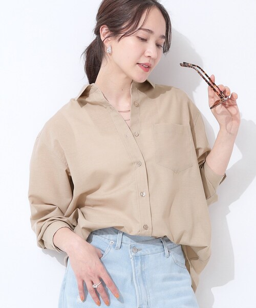 SHOO・LA・RUE（シューラルー）の「【洗える/S-LL/UV/吸水速乾】洗濯後しわになりにくいリネンブレンドシャツ（シャツ/ブラウス・レディース・ホワイト/ピンク系/ライトイエロー系/ブルー系7/ブラウン系/グリーン系3・04/01/03/02）」の3枚目の写真