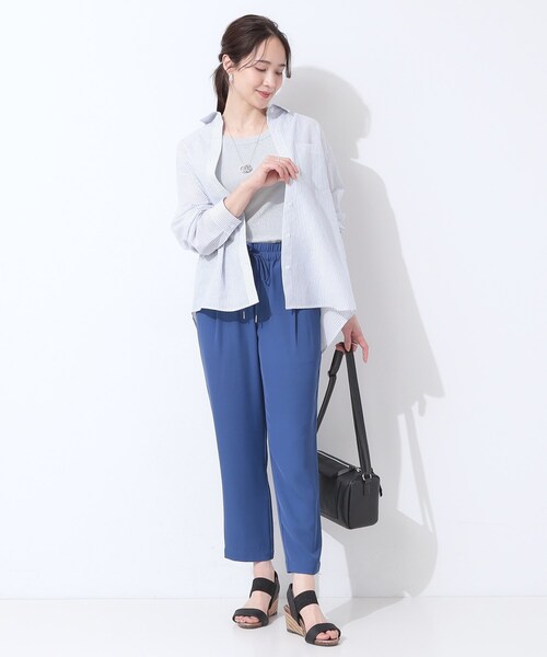 SHOO・LA・RUE（シューラルー）の「【洗える/S-LL/UV/吸水速乾】洗濯後しわになりにくいリネンブレンドシャツ（シャツ/ブラウス・レディース・ホワイト/ピンク系/ライトイエロー系/ブルー系7/ブラウン系/グリーン系3・04/01/03/02）」の13枚目の写真