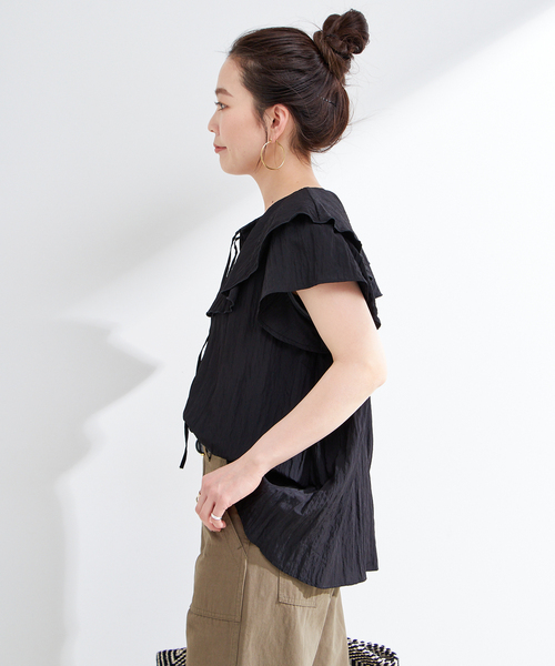 美品✨トゥービーシック　サイズ42 XL ラッフル袖　華やぎブラウス　半袖 青緑 B＆T CLUB (ビーアンドティークラブ) ライトリップル 総柄