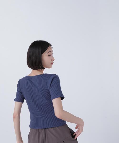 NATURAL BEAUTY BASIC(ナチュラルビューティーベーシック)の「◇コンパクトジップトップス(Tシャツ/カットソー・レディース・ブラウン/ダークブルー/グレー系その他・FREE)」の17枚目の写真