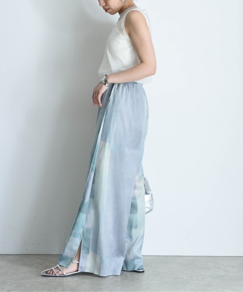 Eimee Law（エイミーロウ）の「水彩ptタックスリットパンツ（その他パンツ・レディース・ピンク/ブラウン/グリーン・FREE）」の6枚目の写真