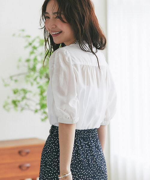 La boutique BonBon（ラブティックボンボン）の「【美人見え】シアーパワショル5分袖ブラウス（シャツ/ブラウス・レディース・ホワイト/ネイビー/ピンク・FREE）」の15枚目の写真