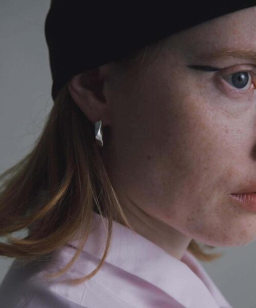 URBAN RESEARCH（アーバンリサーチ）の「decor『デコール』　Wide Hairband（ヘアバンド・レディース・ブラック/ブラウン/チャコールグレー/オフホワイト・-）」の14枚目の写真