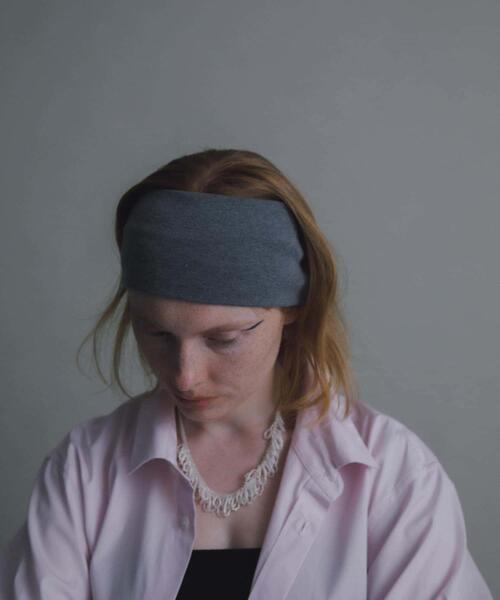 URBAN RESEARCH（アーバンリサーチ）の「decor『デコール』　Wide Hairband（ヘアバンド・レディース・ブラック/ブラウン/チャコールグレー/オフホワイト・-）」の20枚目の写真