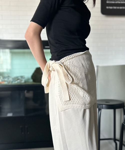 Kotoe(コトエ)の「メッシュニット ラップスカート(スカート・レディース・グレー/オフホワイト/ブラック/レッド・FREE)」の2枚目の写真