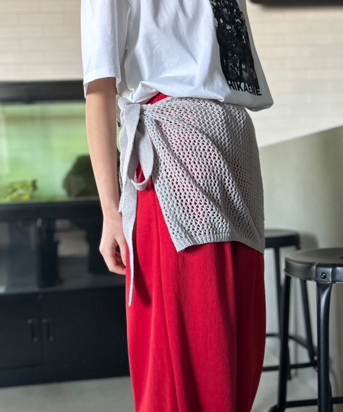 Kotoe(コトエ)の「メッシュニット ラップスカート(スカート・レディース・グレー/オフホワイト/ブラック/レッド・FREE)」の11枚目の写真
