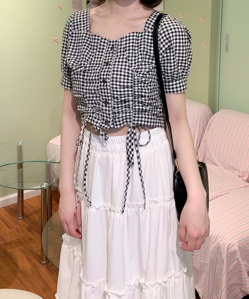 Mejoul（メジュール）の「ギンガムチェック ドロスト リボン ギャザー スクエアネック パフスリーブ ブラウス トップス（シャツ/ブラウス・レディース・ブラック・M/L）」の10枚目の写真